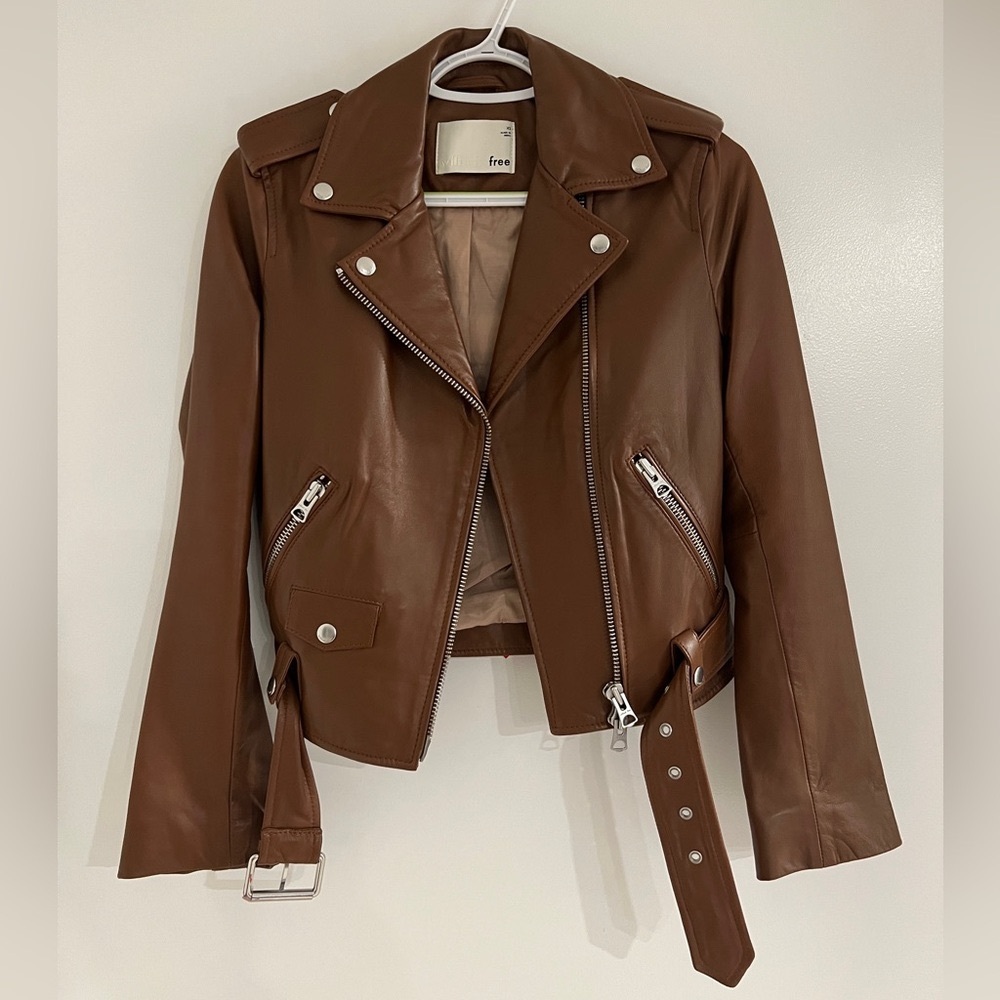 ARITZIA leather jacket XS